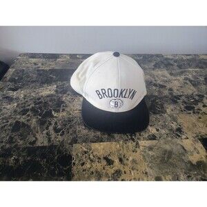 Brooklyn NetsAdjustable Snapback Hat Black White Preowned